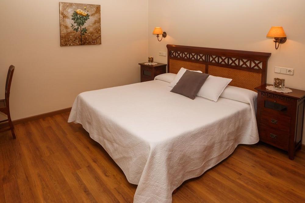 Apartamentos Andrin 3*
